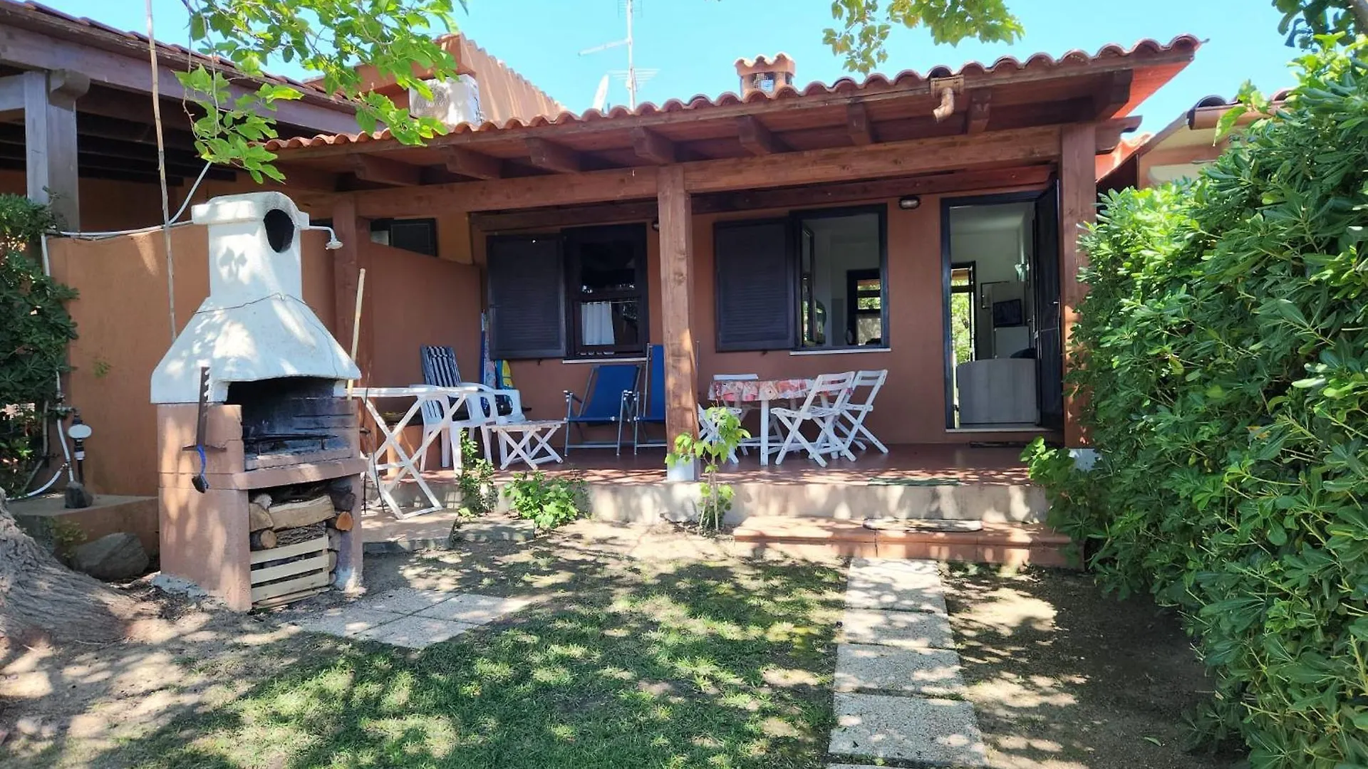 Villetta Sunrise 17 Holiday home Monte Nai  Costa Rei